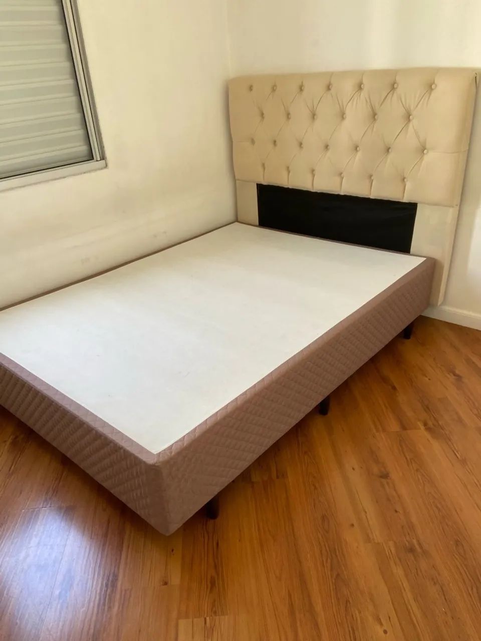 Cama box casal com cabeceira