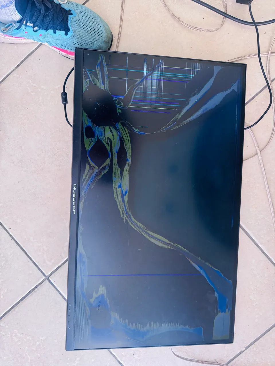 Monitor game com defeito 27 polegadas tela trincada - Foto 4