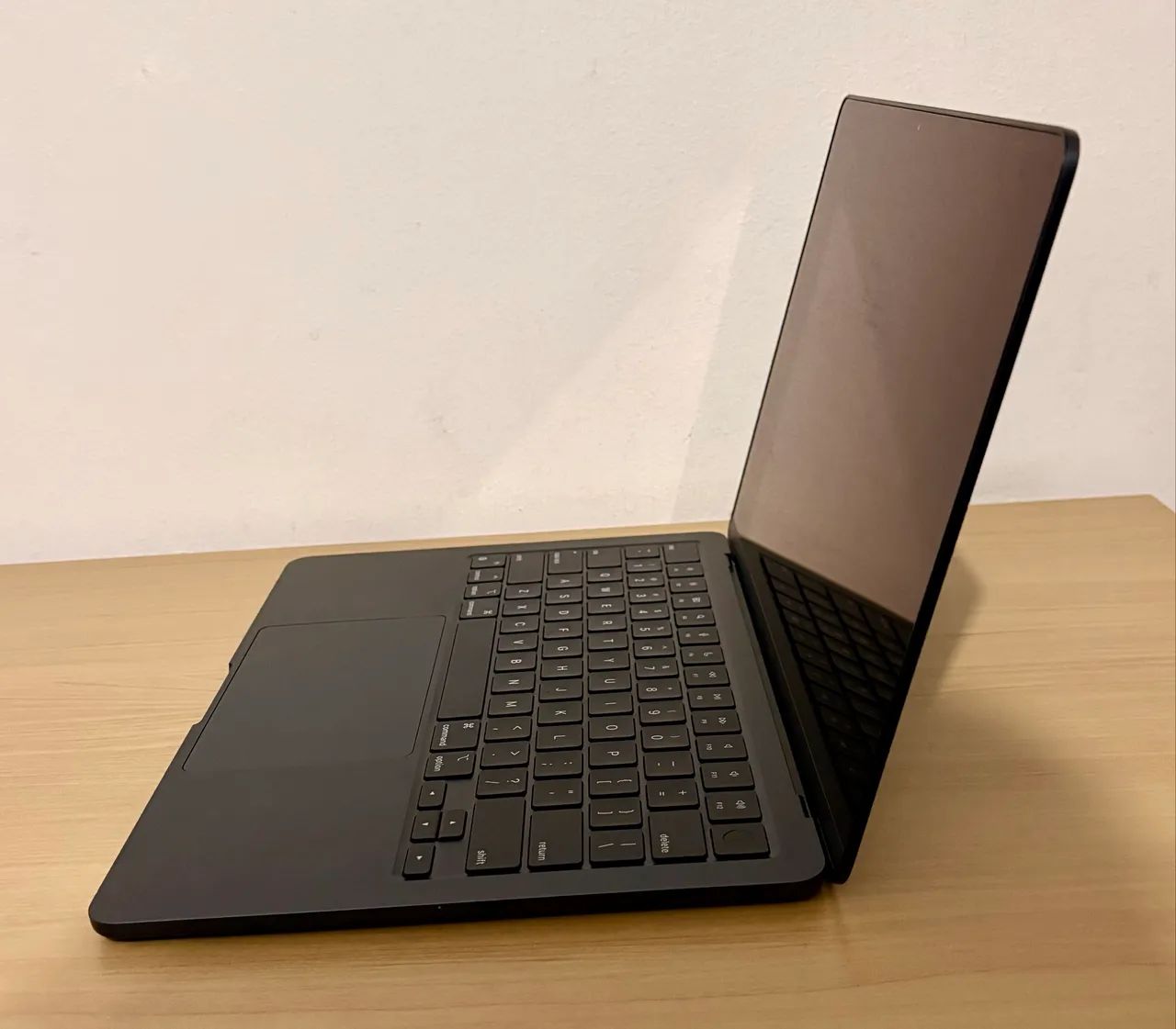 【おまけつき】M3 MacBook Air 24GB/256GB 13インチ Produtos com até 15 OFF no PIX KaBuM