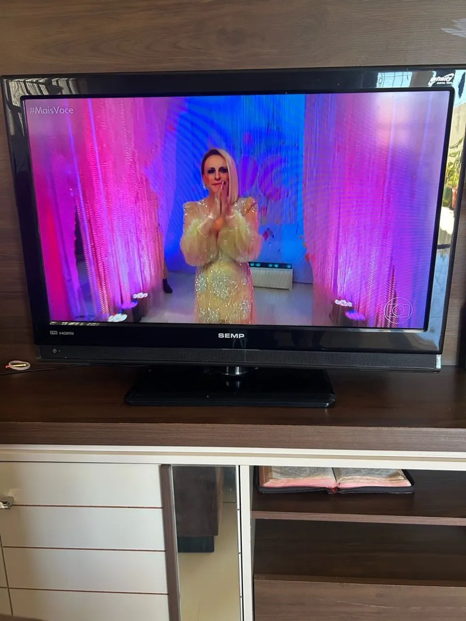 Tv 32 - Foto 2