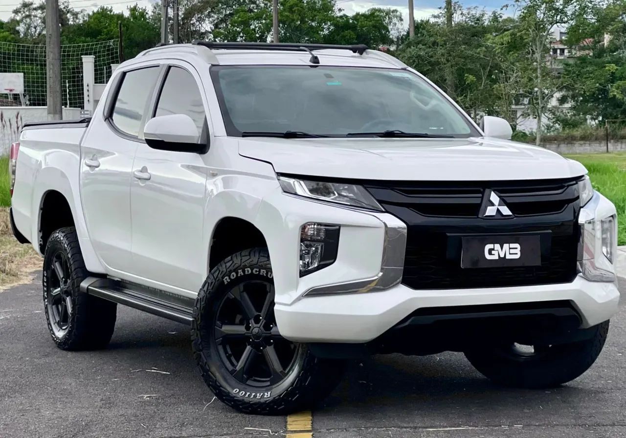 Mitsubishi L200 2021