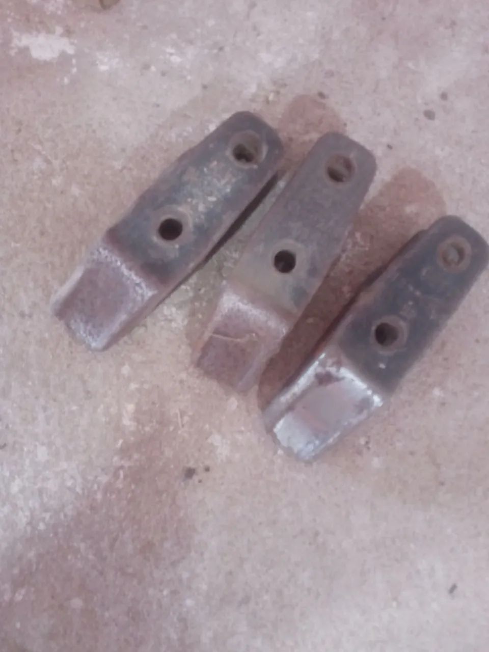 Dentes de concha para CAT - Foto 2