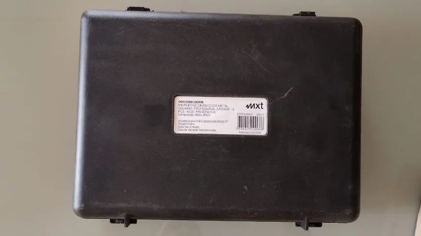 Kit 3 Microfone Dinamico Mxt Btm 57a + Cabos E Cachimbo Cor Cinza - NOVOS - Foto 4