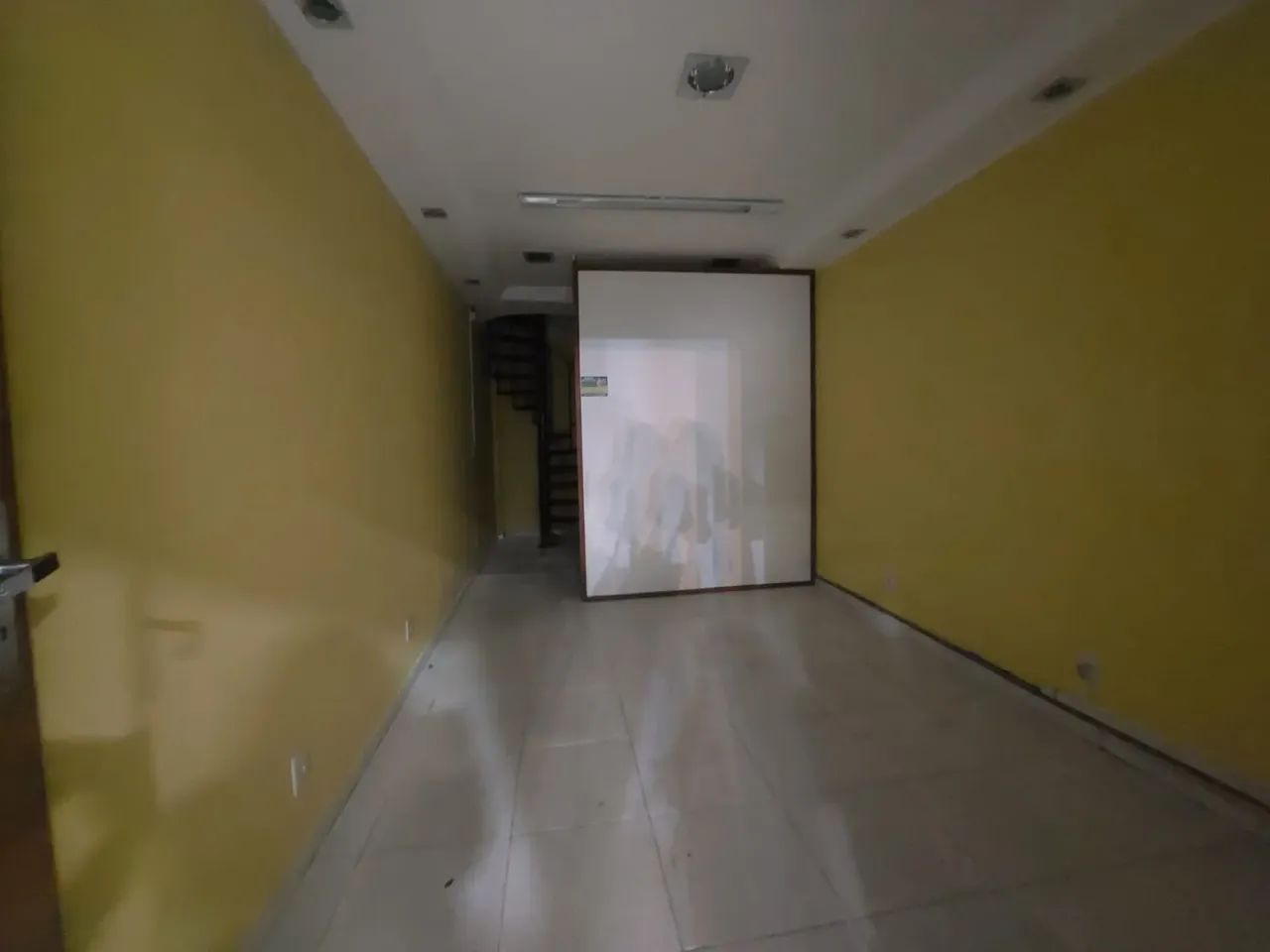 Oportunidade! Loja na várzea - Teresópolis - RJ.