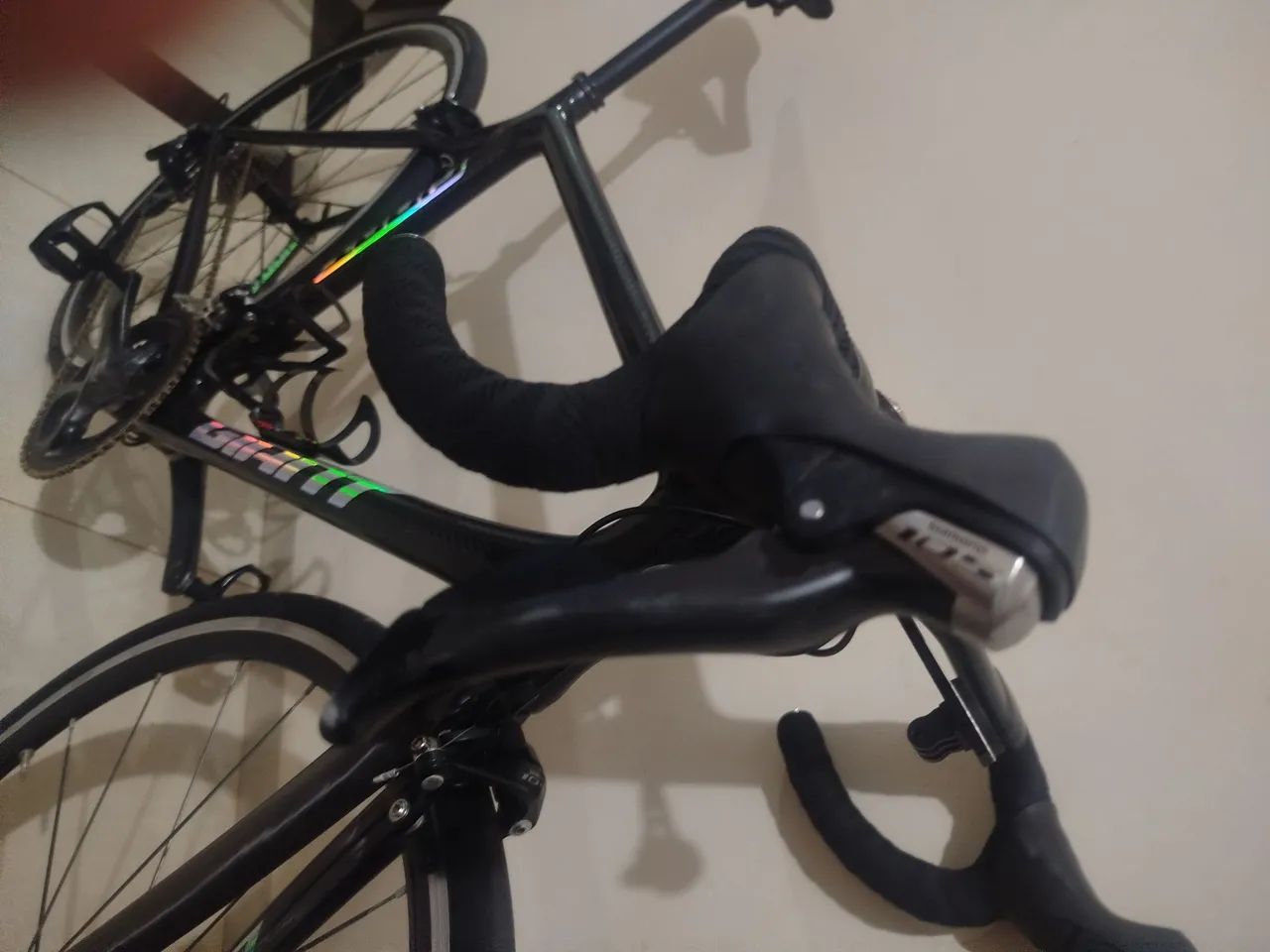 Bicicleta speed Giant Carbono - Foto 5