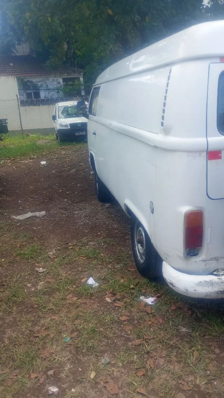 Volkswagen Kombi FURGÃO 2012