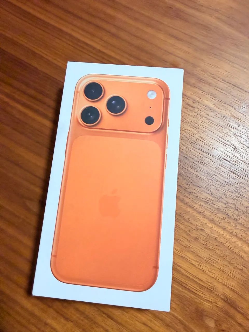 iPhone 17 pro Laranja  **Novo**