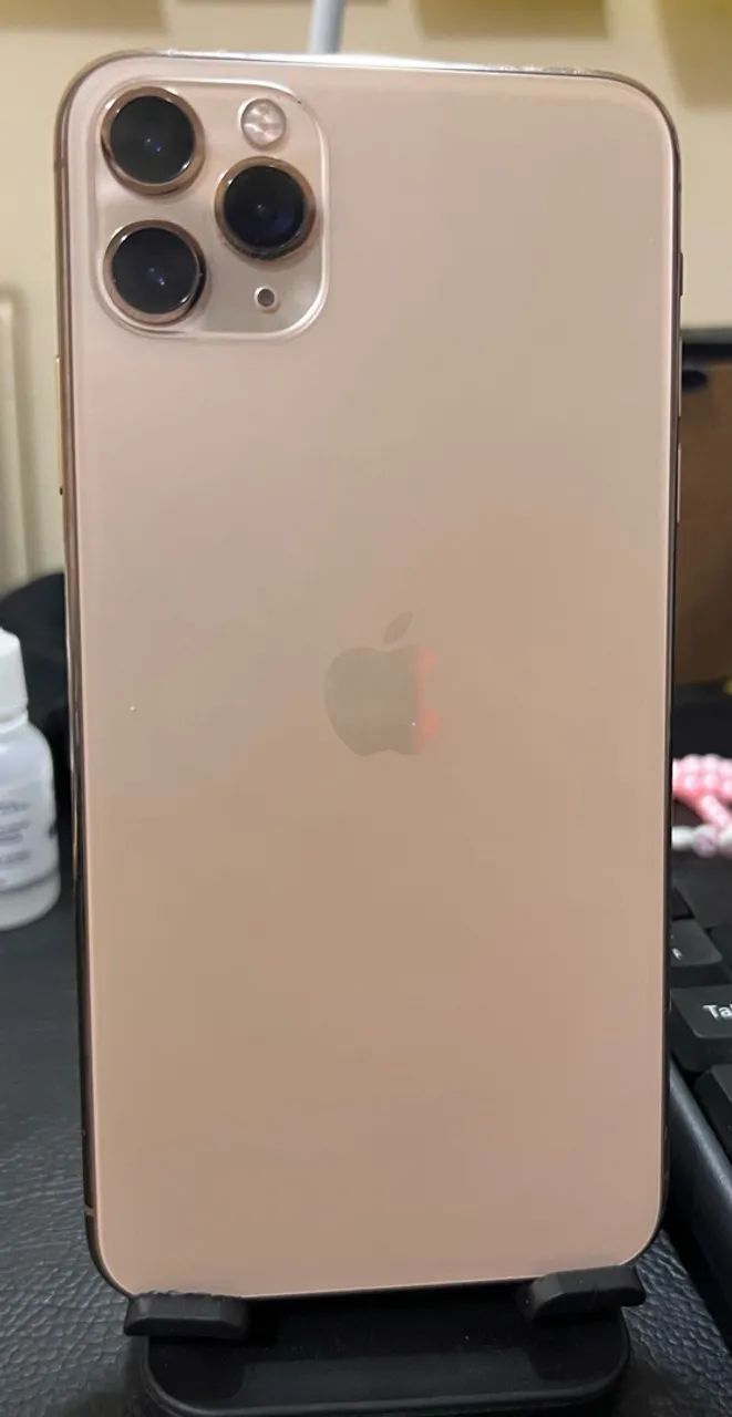 iPhone 11 Pro Max - Foto 2