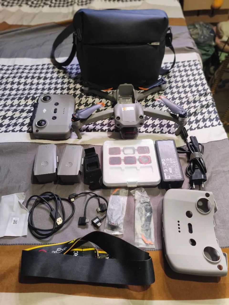 Drone DJI Air 2S + Acessórios 