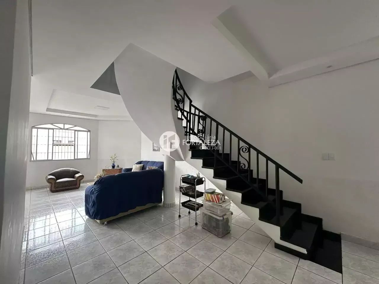 CASA COMERCIAL LOCALIZADA NO BOSQUE - Foto 3