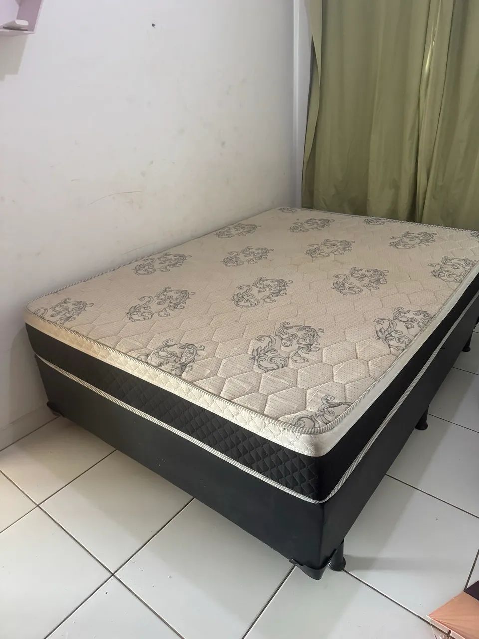 Cama box casal