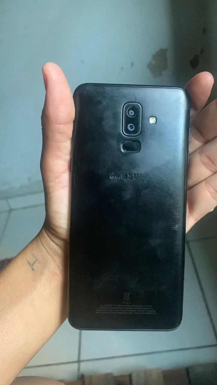 Celular J8 - Foto 3
