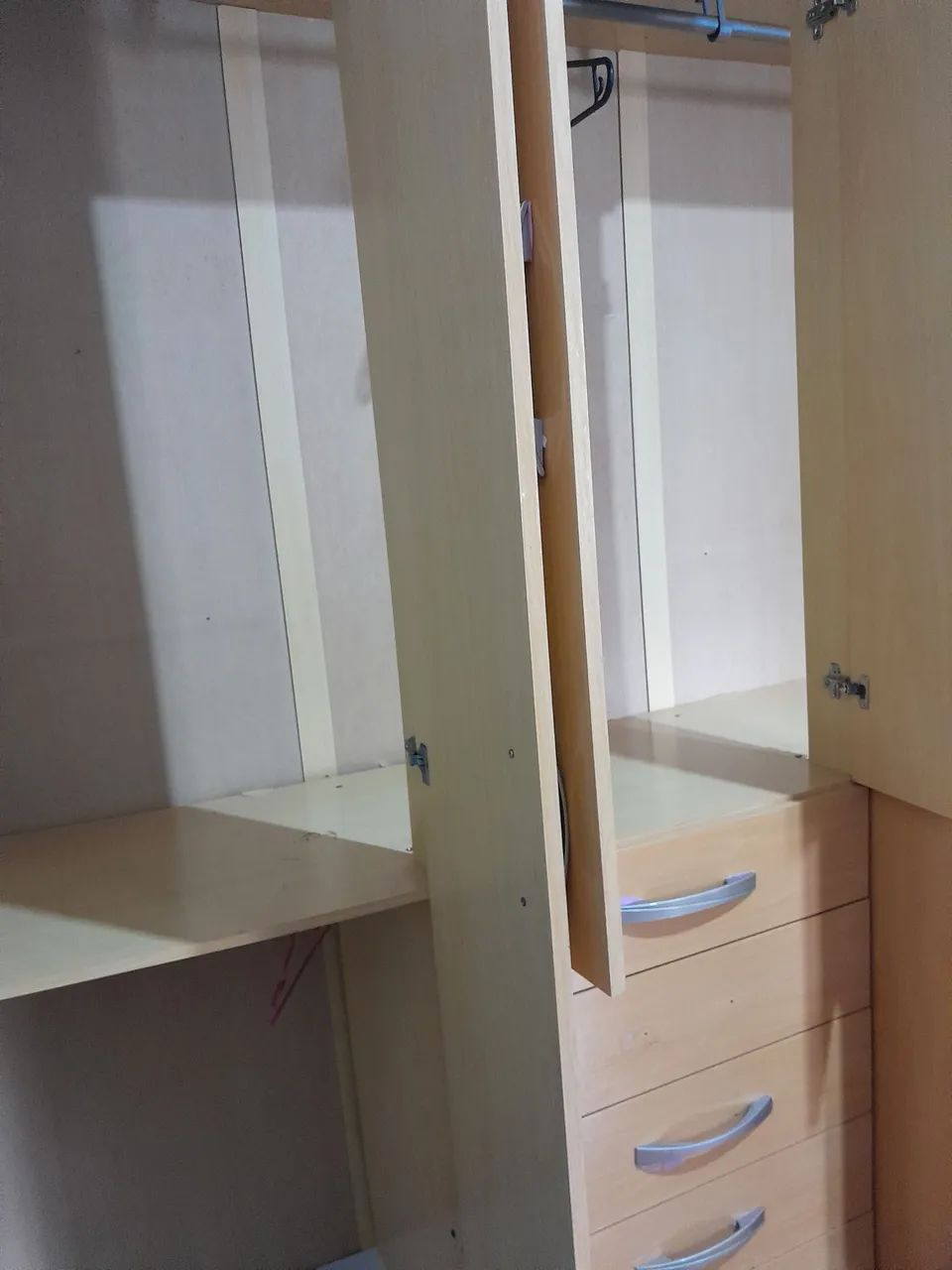 Guarda roupa solteiro - Foto 3