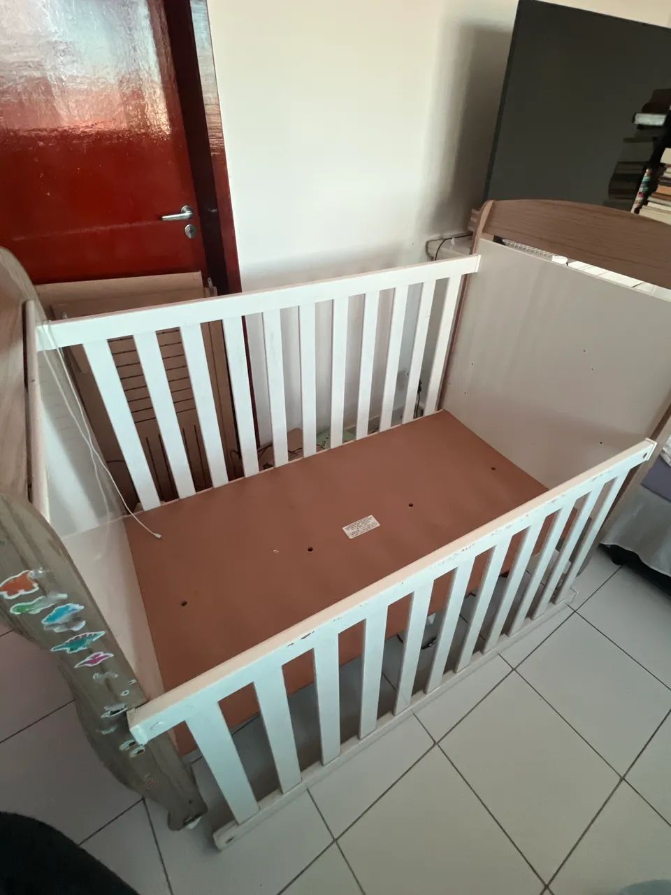Berço Americano + Colchão  - Usados - Foto 4