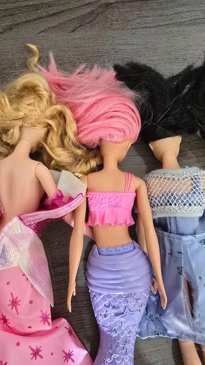 Lote com 7 bonecas usadas - Barbies e princesas Disney  - Foto 3