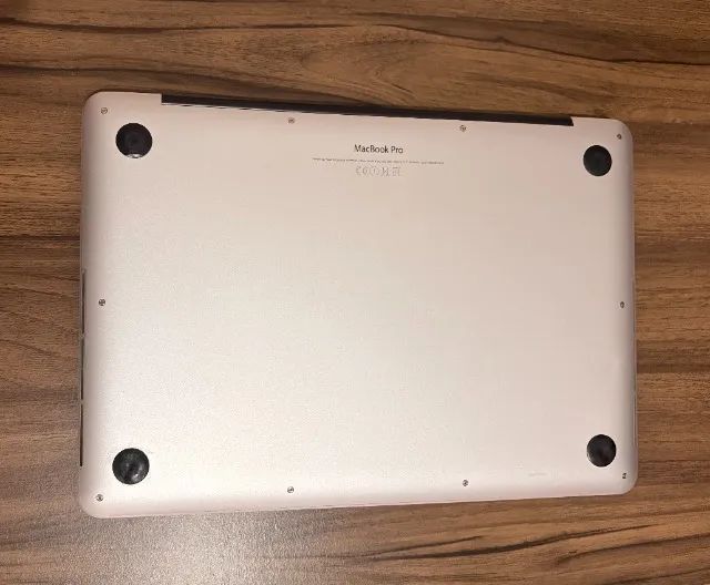 MacBook Pro 13" (2015) USADO - Foto 5