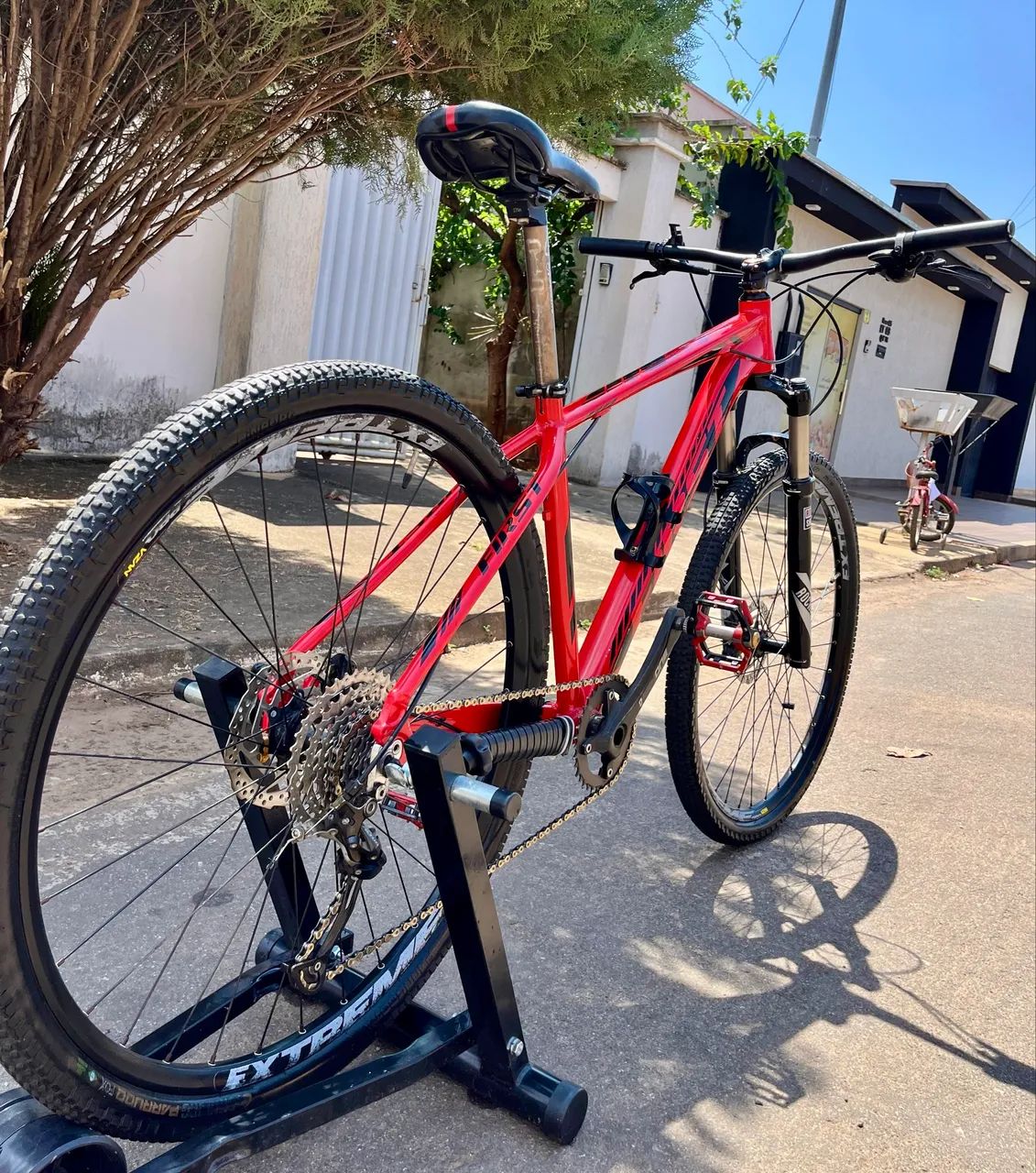 Bicicleta aro 29 - Foto 4