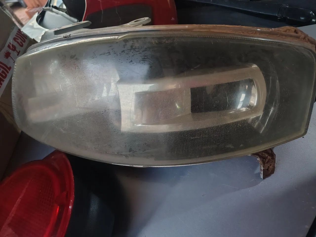 Vende-se farol dianteiro e traseiro  - Foto 3