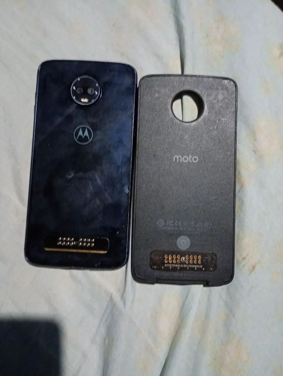 Celular moto z3 com snap projetor em perfeito estado  - Foto 3