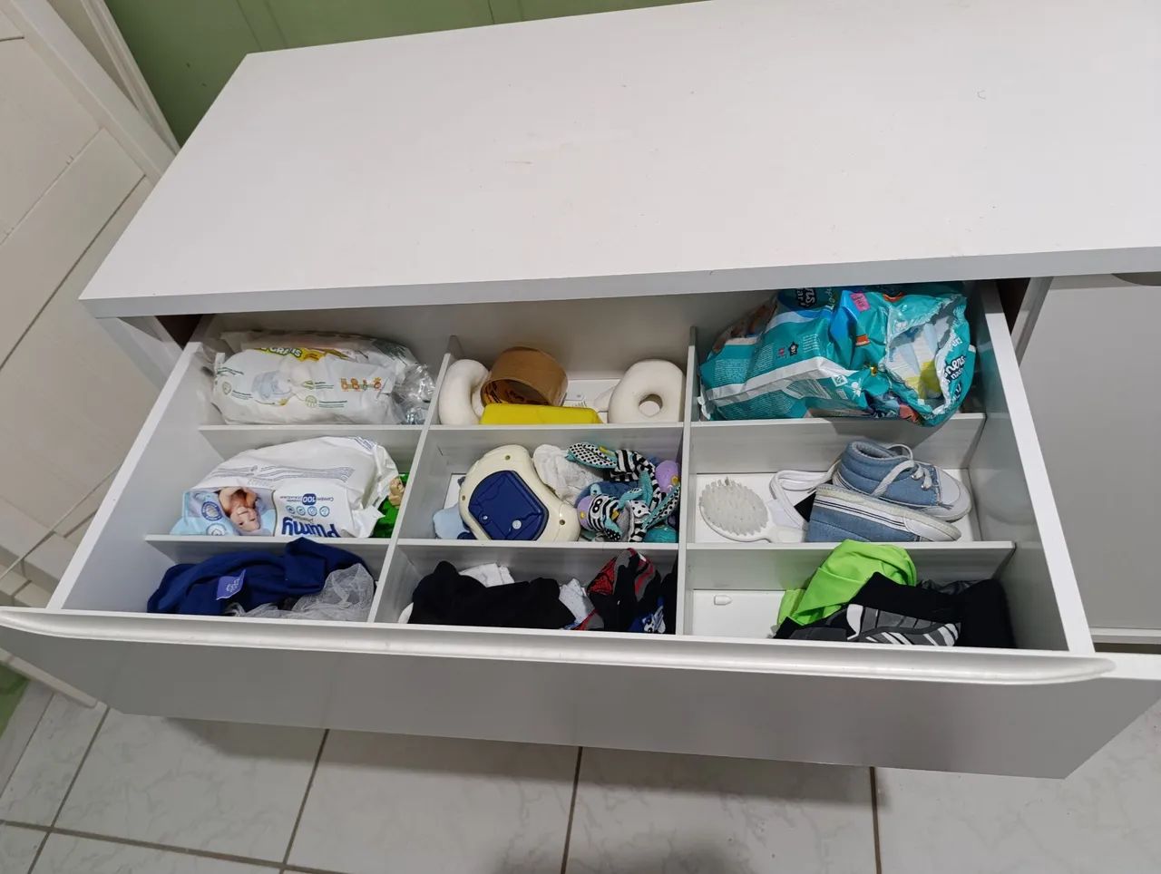Cômoda 3 gavetas e 1 porta  - Foto 3