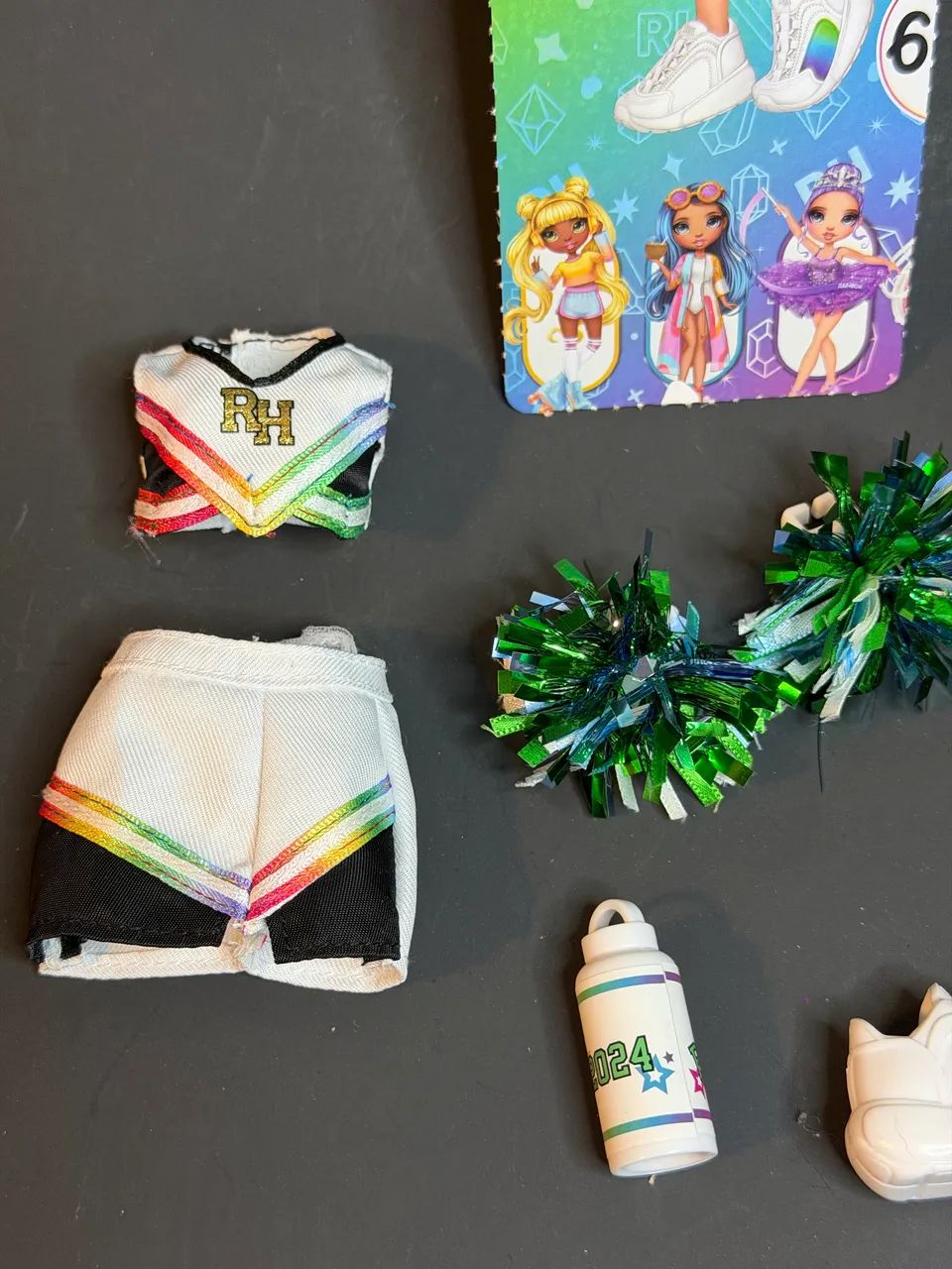 RAINBOW HIGH FASHION PACK JADE LIDER DE TORCIDA - Foto 2