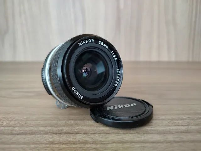 Lente Nikon Nikkor 28mm Ai Nikon F