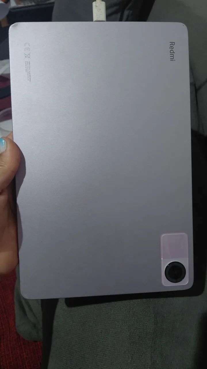 Tablet redmi pad SE em ótimo estado 128gb 4gb de ram + 4 expansível= 8gb de RAM 