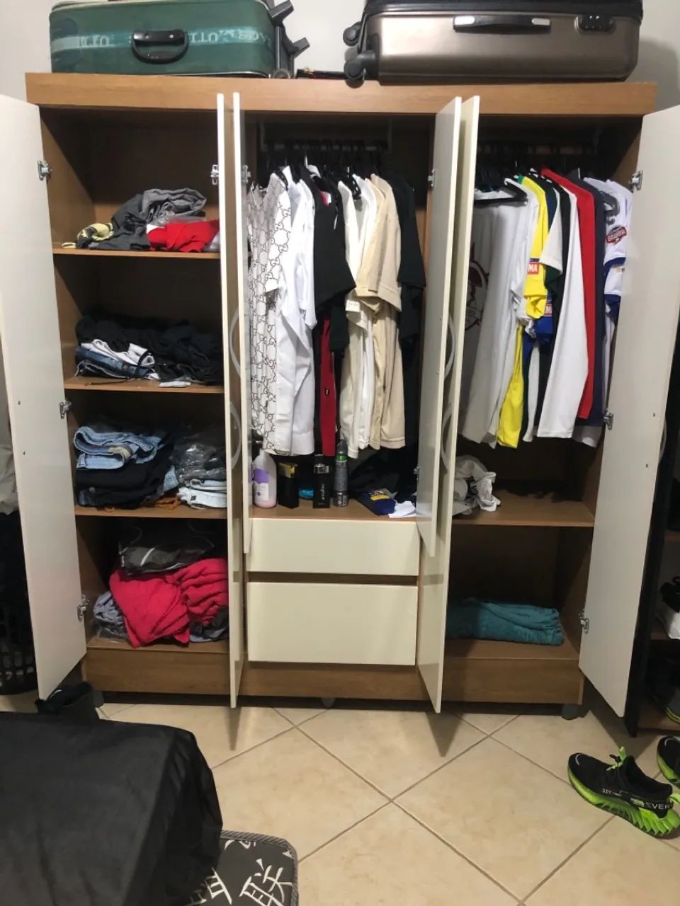 Guardar roupas de solteiro  - Foto 2