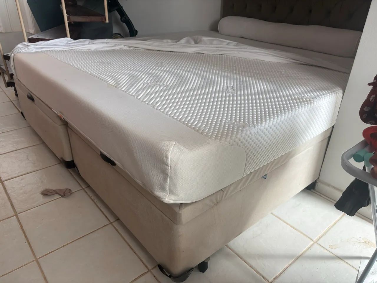 Cama box super king 
