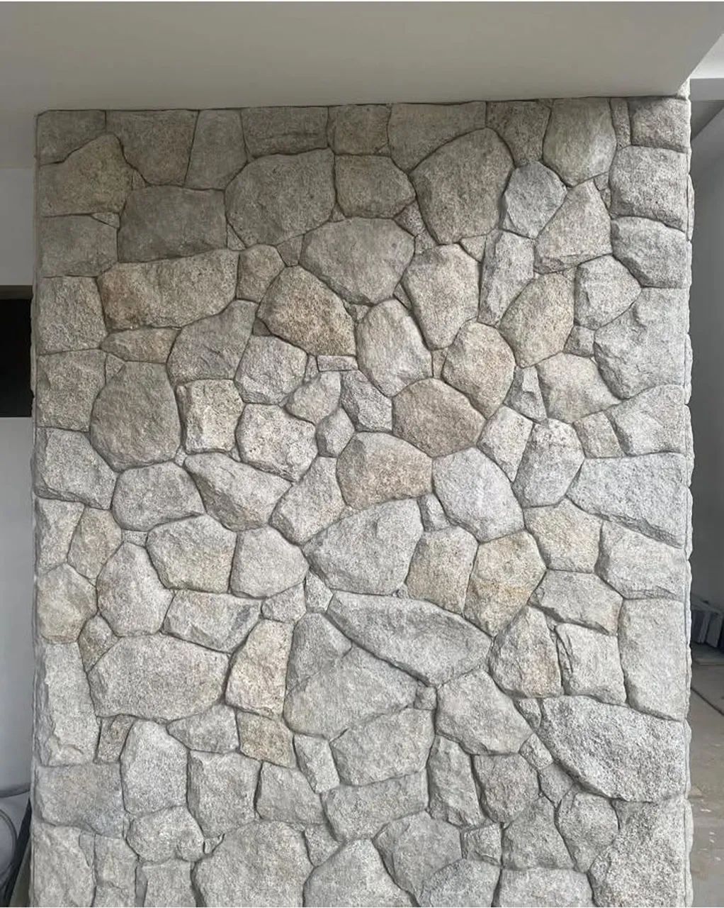 Pedra moledo , lajinha, muro escravo direto da mineradora 