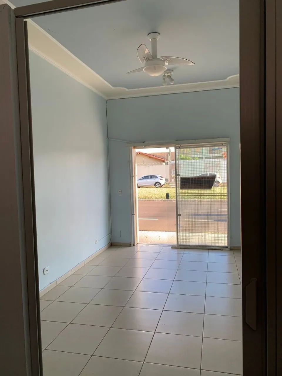 ? Sala comercial com ar-condicionado, pronta para receber seu negócio !