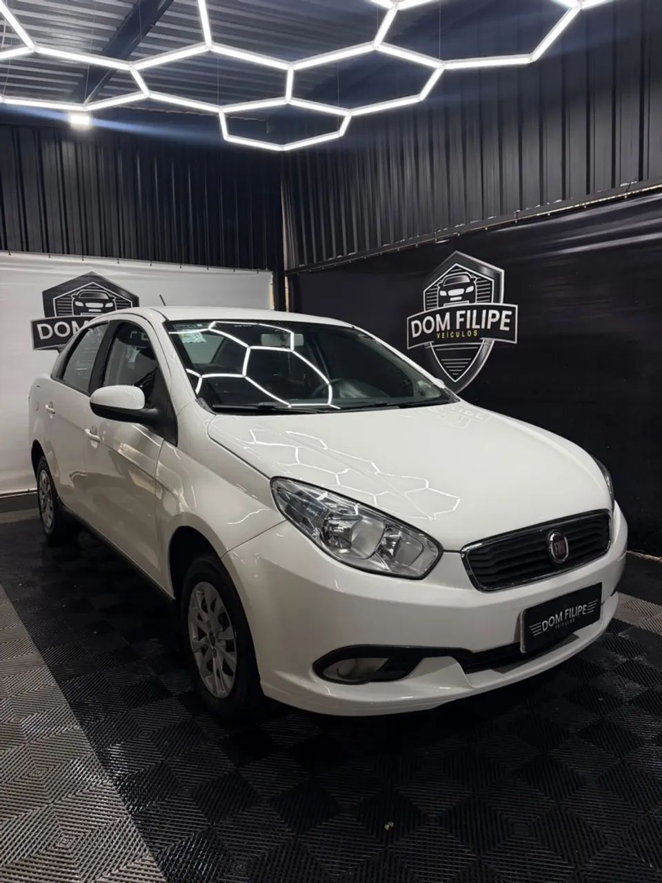 Fiat Grand Siena ATTRACTIVE 1.0 FLEX 8V 4P 2019