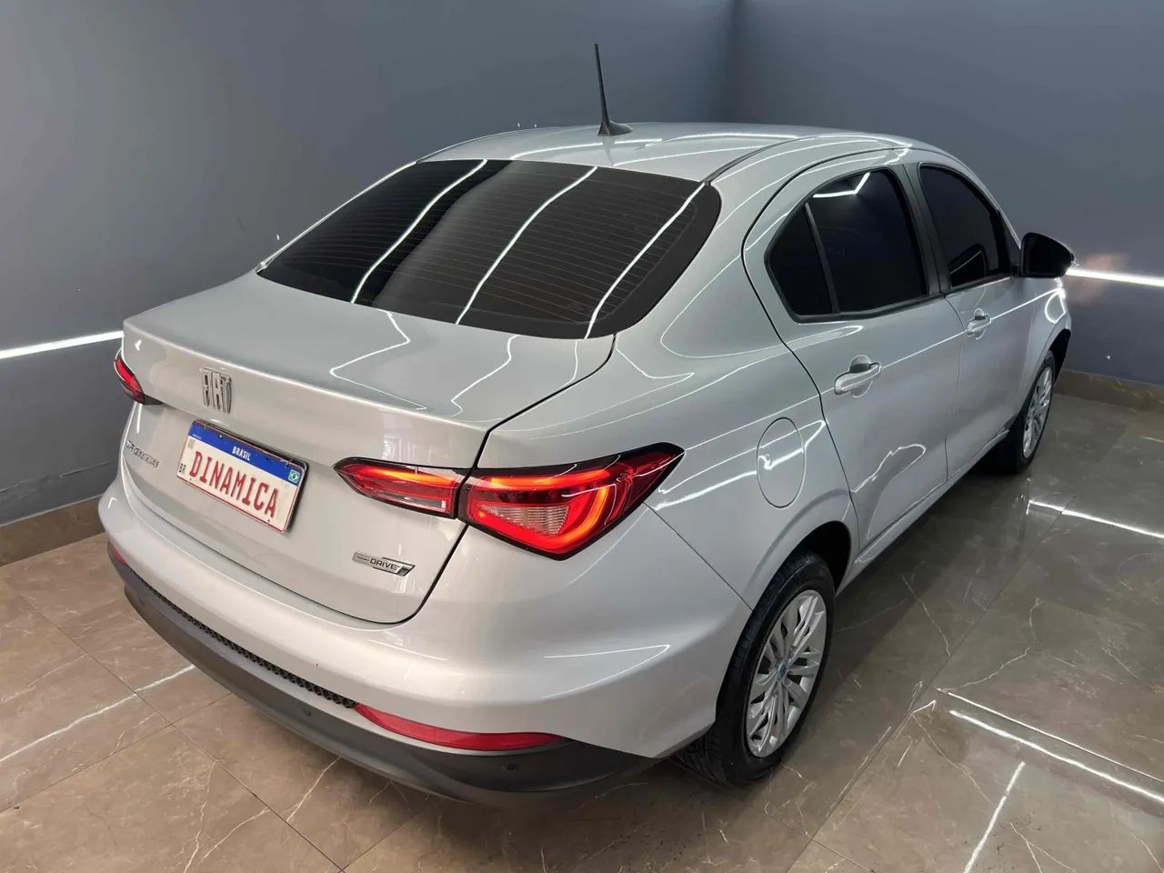 Fiat Cronos Drive 1.0 6V 2025 - Foto 4