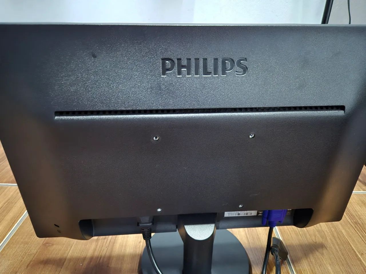 PC Completo Dell i5 8GB SSD + Monitor Philips + Teclado e Mouse Logitech - Foto 3