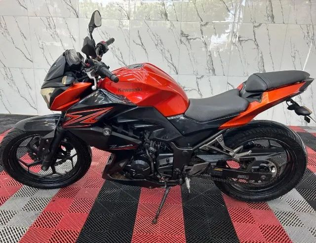KAWASAKI - Foto 2