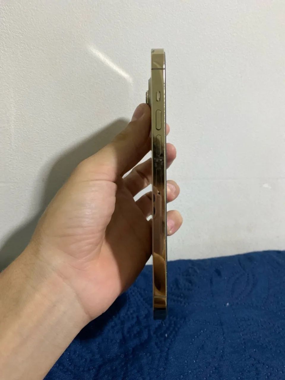 iPhone 13 pro max gold - Foto 4