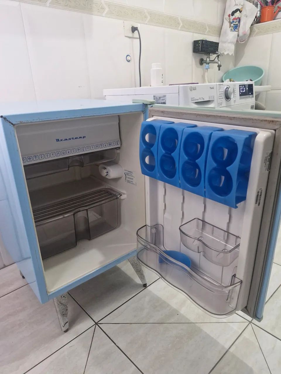 Frigobar - pouco uso - Foto 3