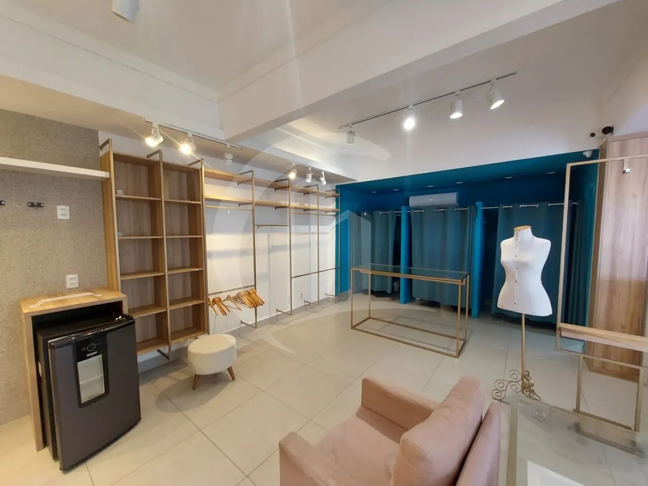 Sala comercial mobiliada para locação no bairro Jabotiana - Foto 3