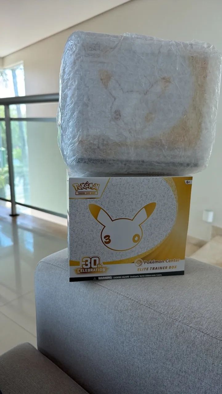 ETB-POKÉMON CENTER 30th  - Foto 2