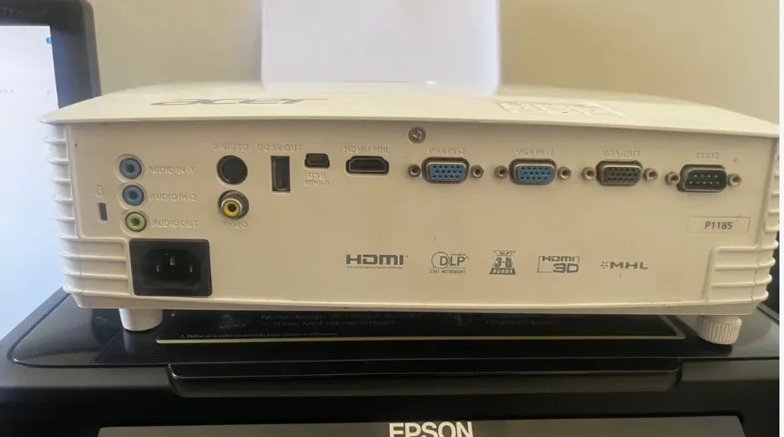 Projetor de cinema Acer p1185 aceito troca - Foto 2