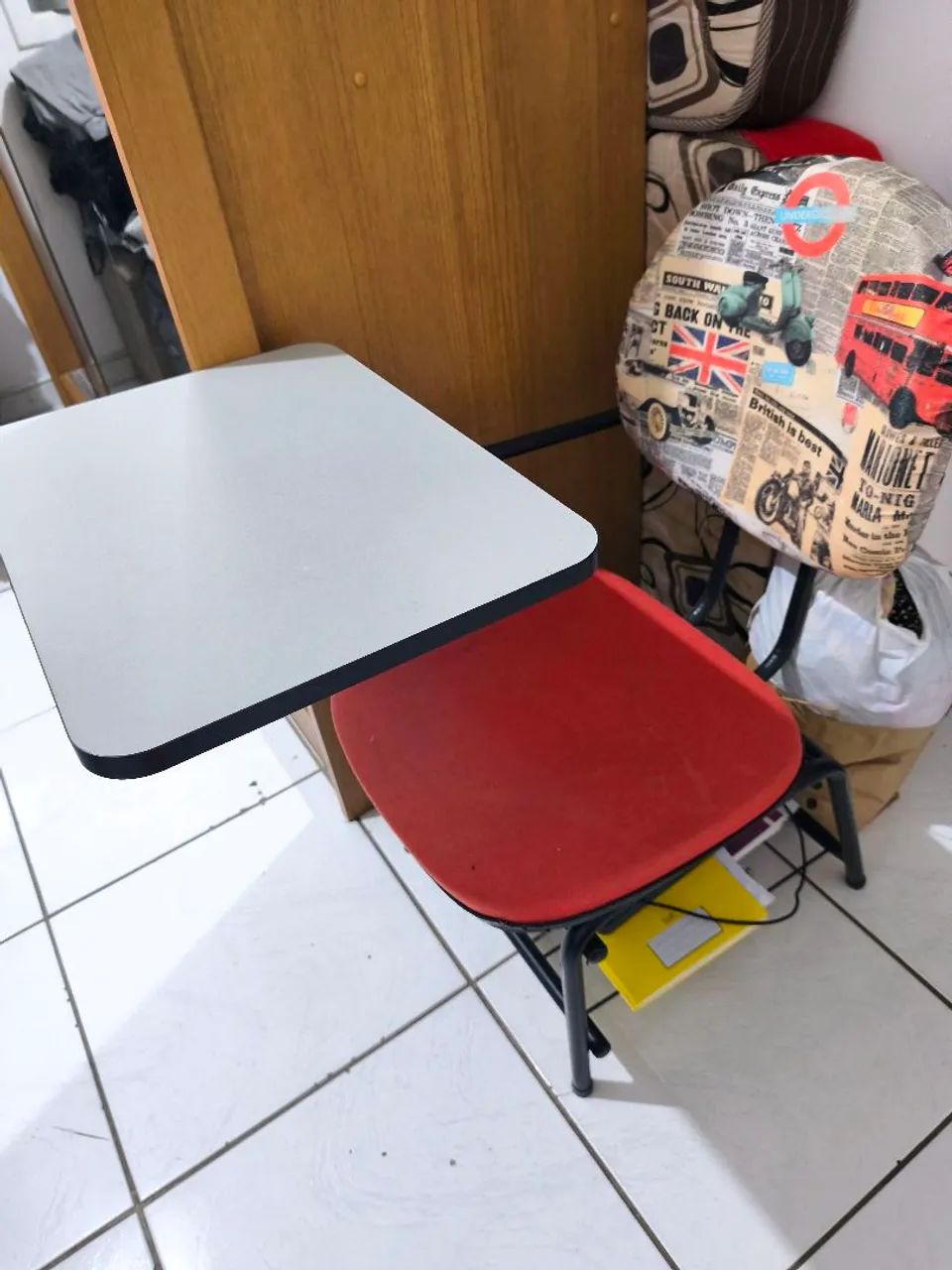 Cadeira escolar - Foto 2