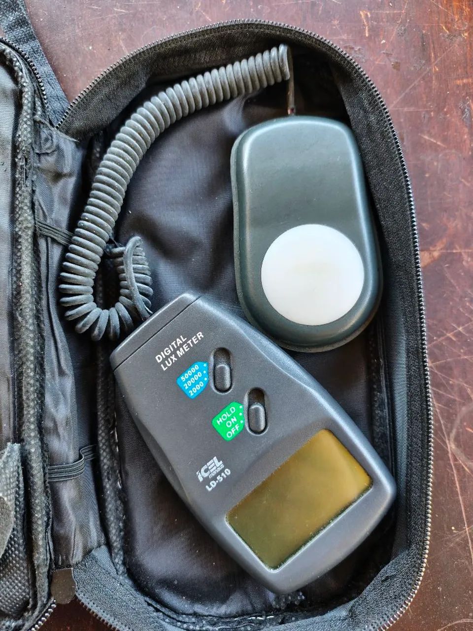 Luxímetro digital Icel LD-510