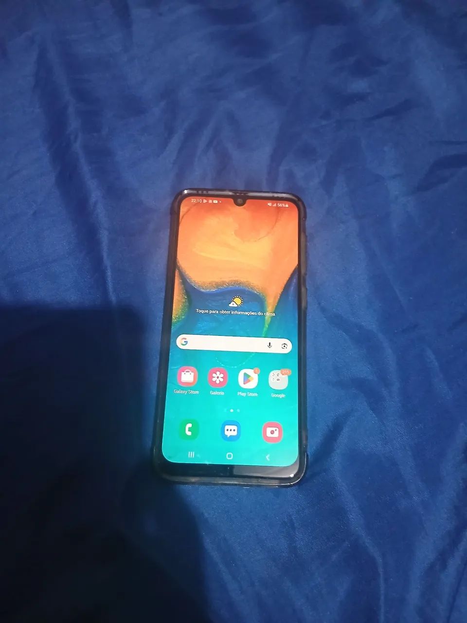 Vendo um celular Galaxy A30 