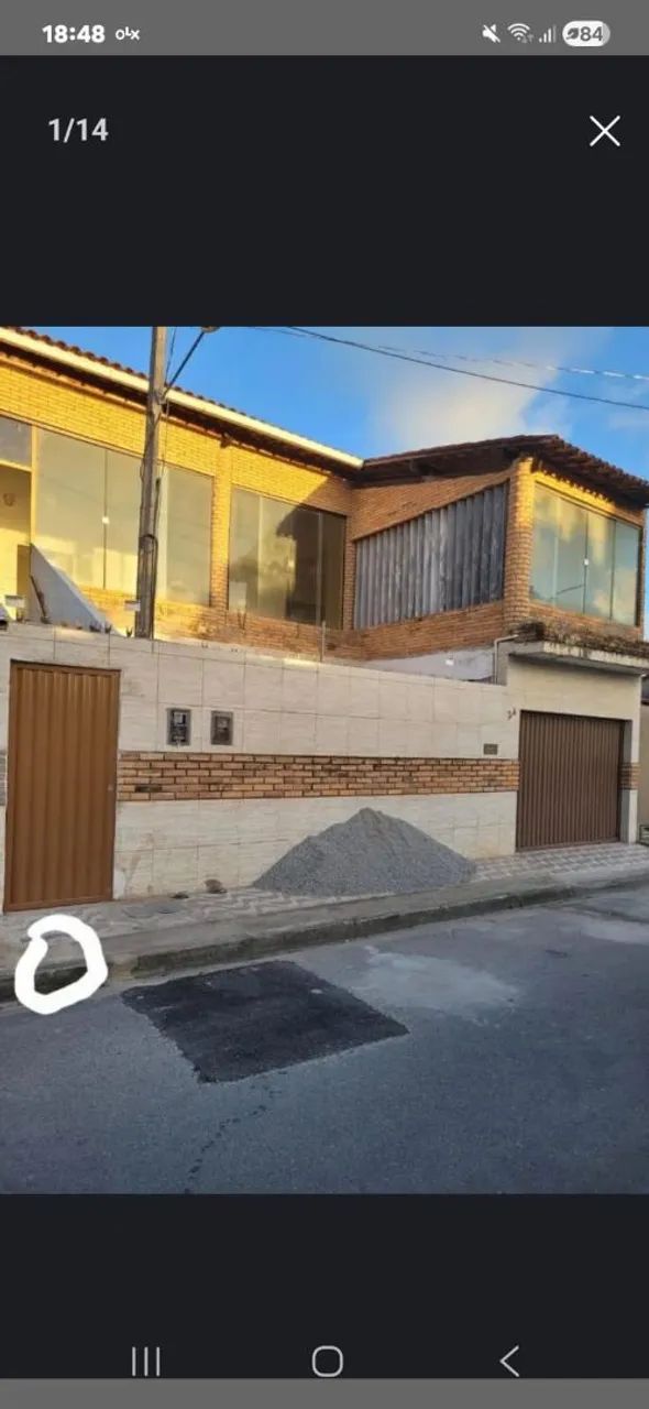 Aluga-se excelente casa em massagueira