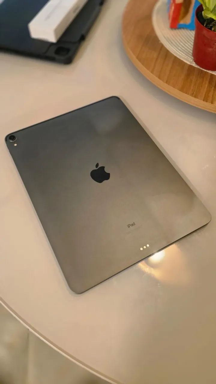 Vendo iPad Pro 12,9? 3ª geração, 64GB Wi-Fi + Apple Pencil e Capa Folio - Foto 3
