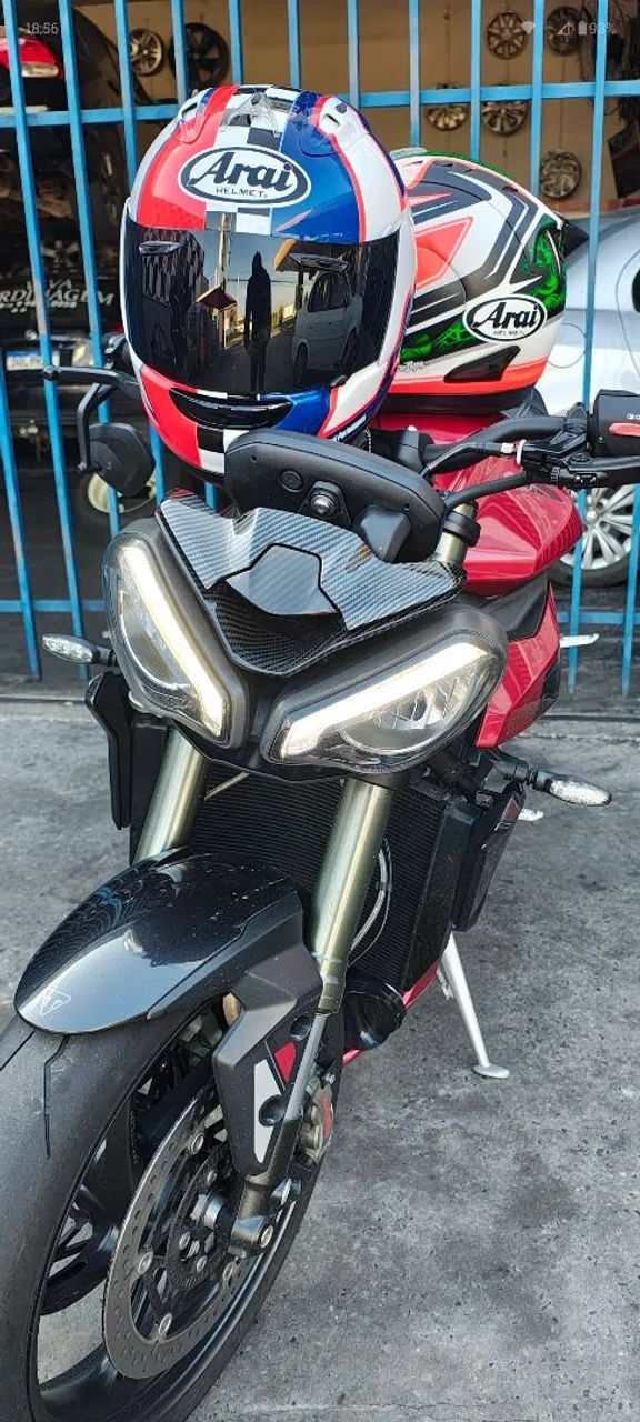 Capacete Arai 