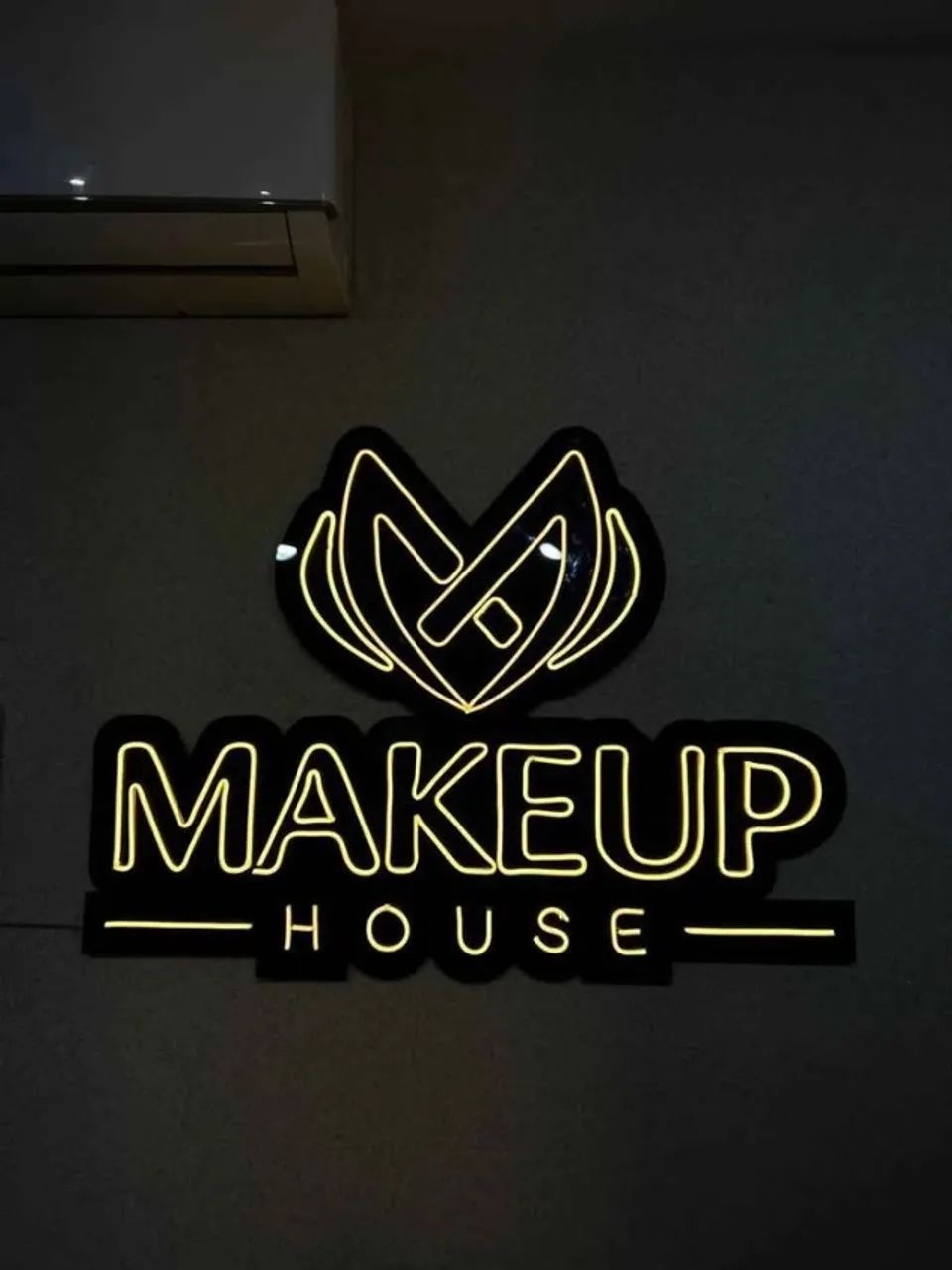 Logo em Led Neon
