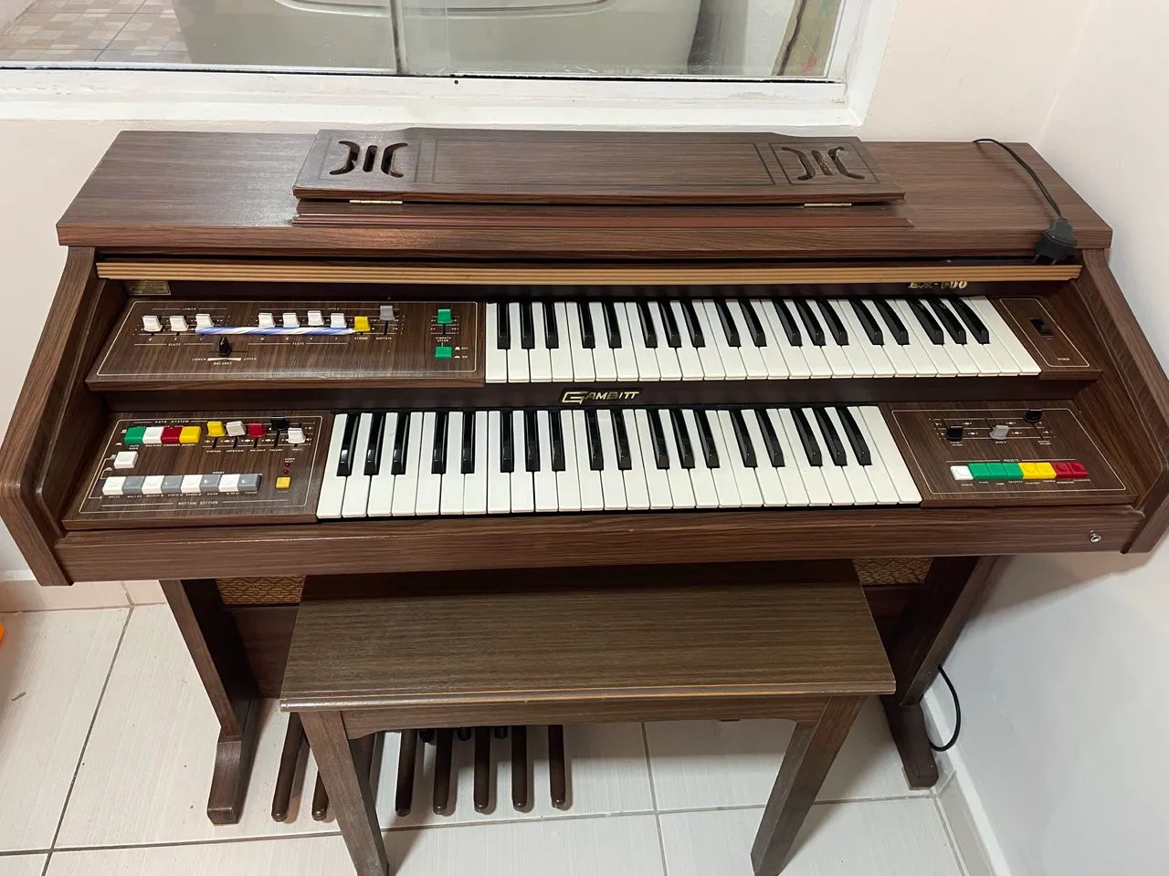 Órgão Gambit BX 500 - Excelente Estado