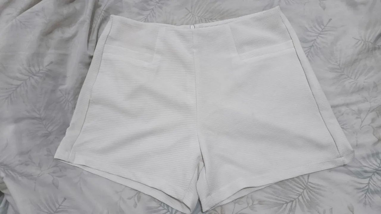 Short branco 
