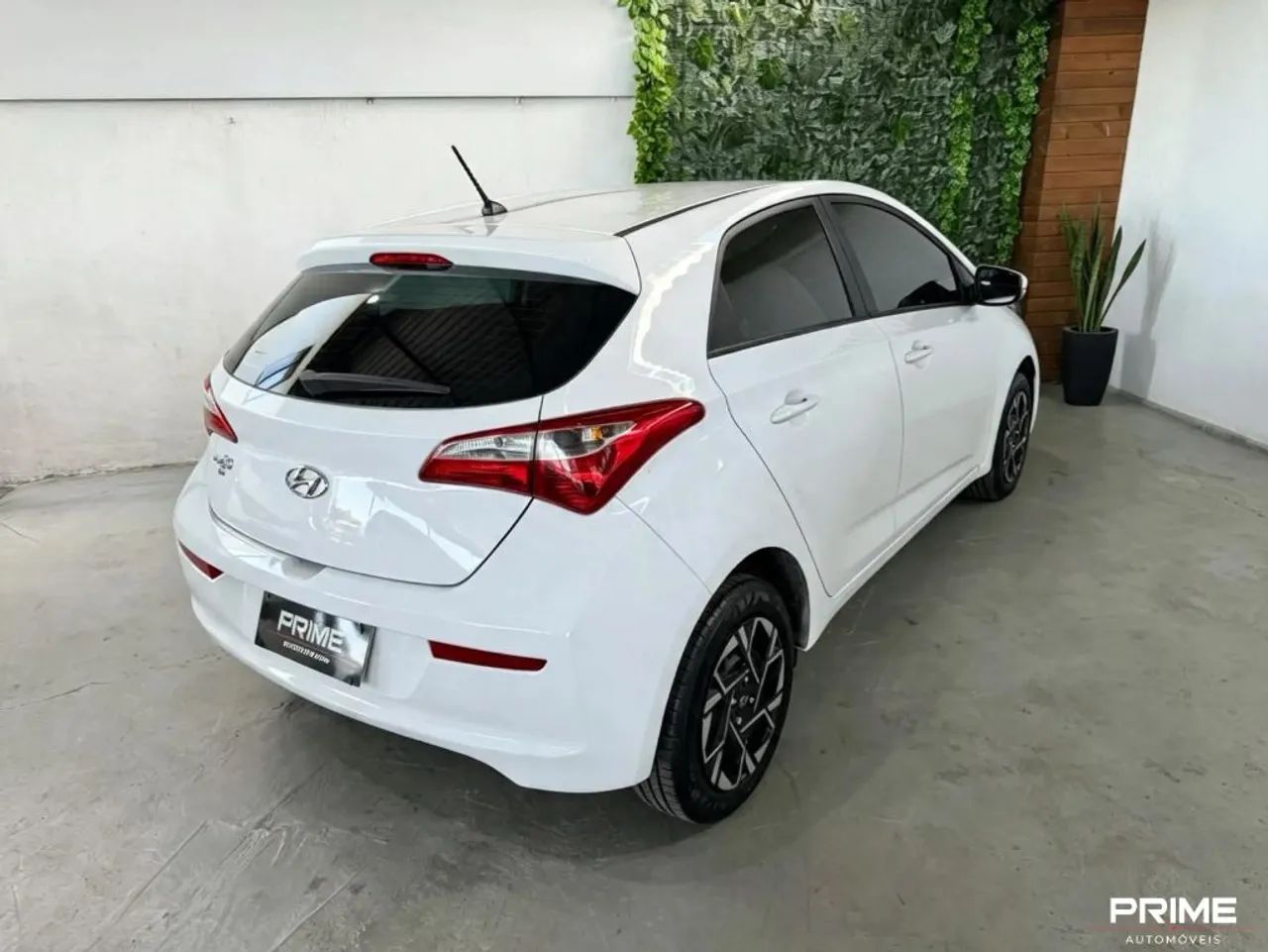 Hyundai HB20 Comfort 1.0 Flex 12V Mec. 2017 - Foto 2